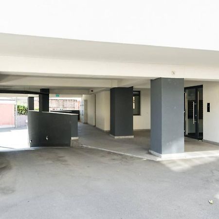Ferienwohnung Carol New Building With Balcony Bukarest Exterior foto